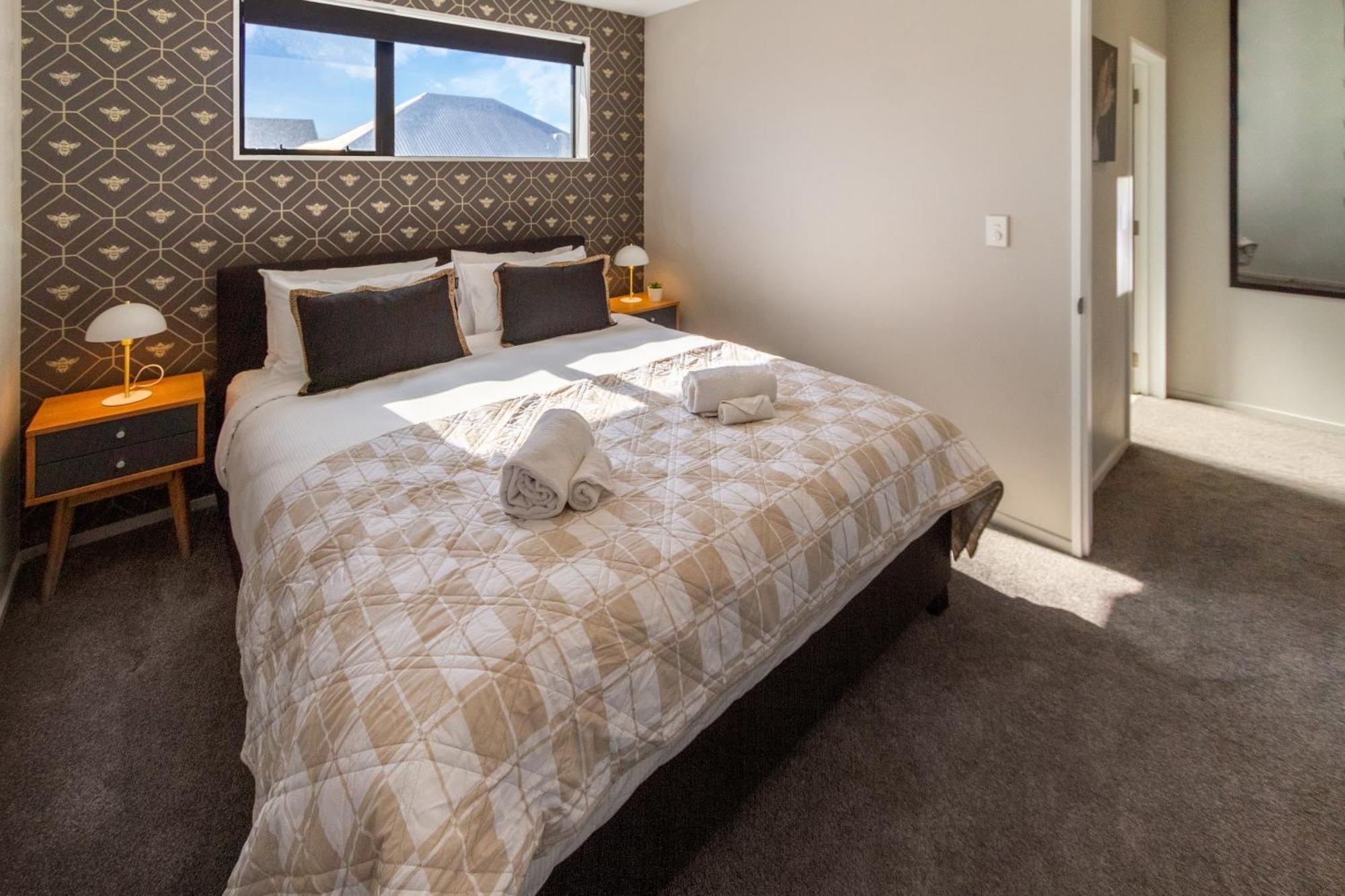 Luxury Without Limits In Cbd Christchurch Exteriör bild